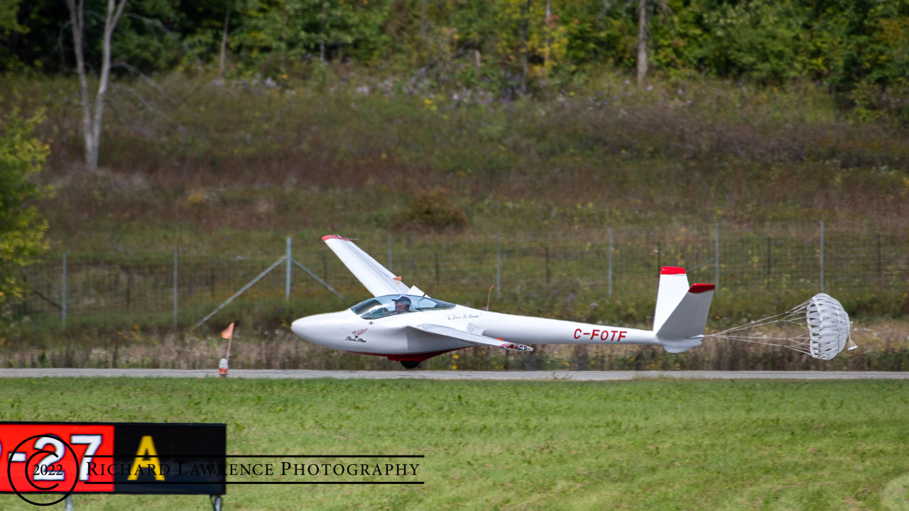 Glider - Mario Hamel